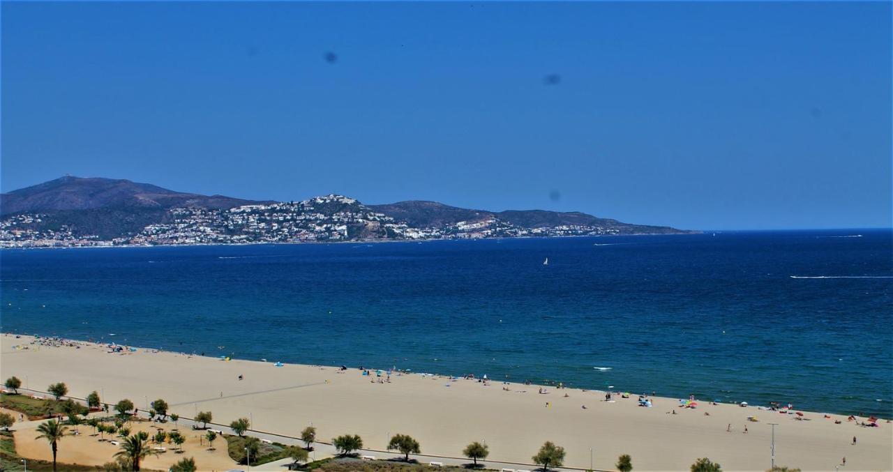 Apartamento Con Magnificas Vistas Al Mar - Wifi Gratis إمبوريابرافا المظهر الخارجي الصورة
