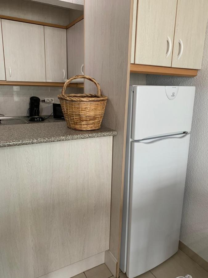 Apartamento Con Magnificas Vistas Al Mar - Wifi Gratis إمبوريابرافا المظهر الخارجي الصورة