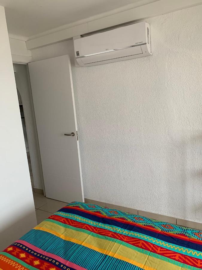 Apartamento Con Magnificas Vistas Al Mar - Wifi Gratis إمبوريابرافا المظهر الخارجي الصورة