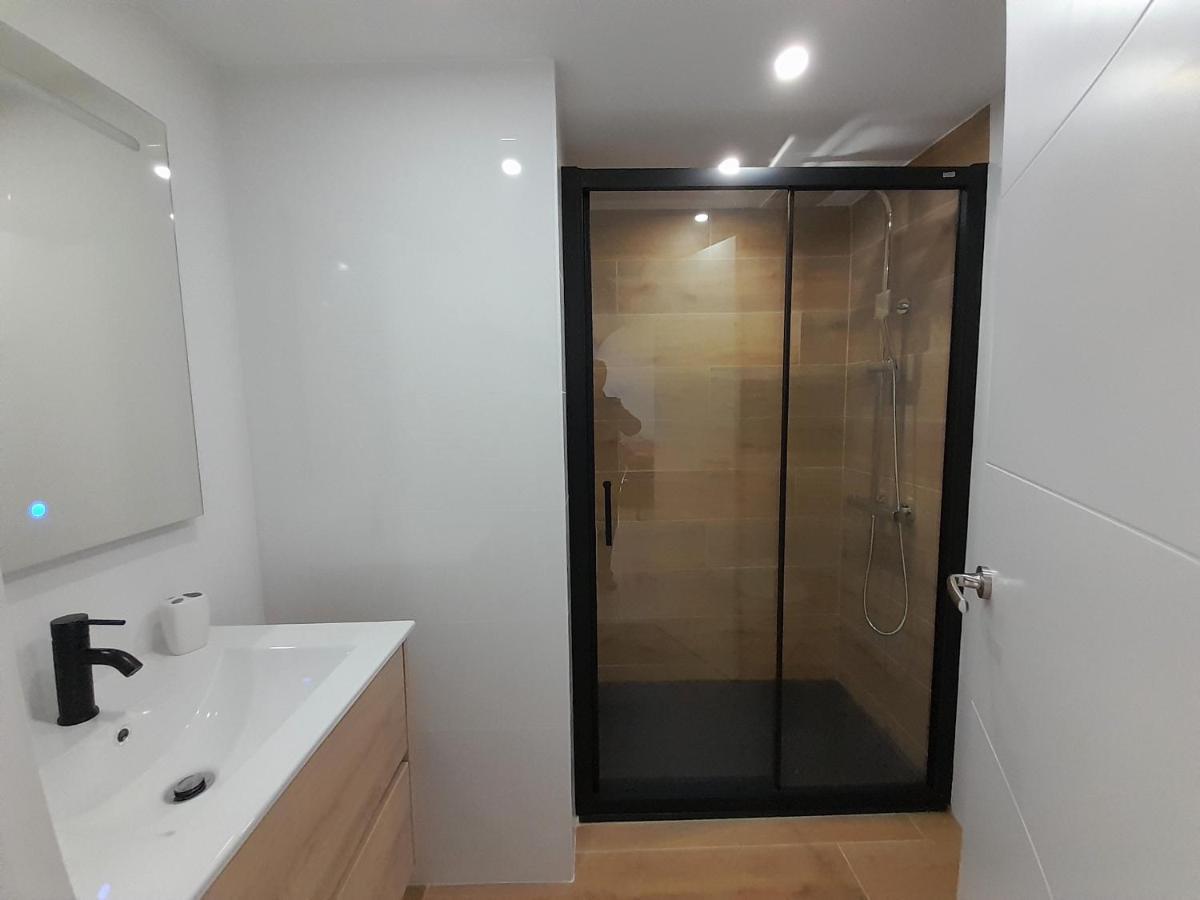 Apartamento Con Magnificas Vistas Al Mar - Wifi Gratis إمبوريابرافا المظهر الخارجي الصورة