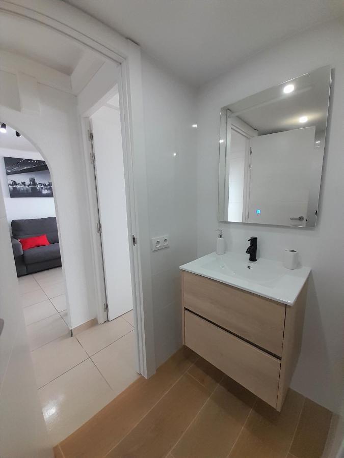 Apartamento Con Magnificas Vistas Al Mar - Wifi Gratis إمبوريابرافا المظهر الخارجي الصورة